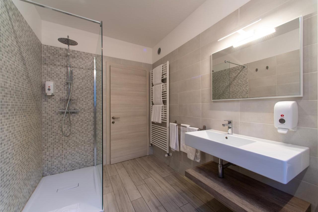 Cityu Grazioli 27 Citta - 2 Stanze Con 2 Parcheggi Privati Gratuiti Apartment Trento