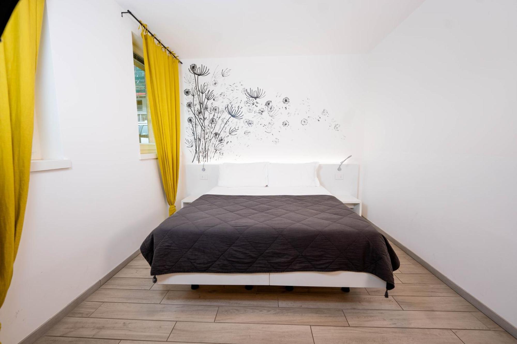 Cityu Grazioli 27 Citta - 2 Stanze Con 2 Parcheggi Privati Gratuiti *